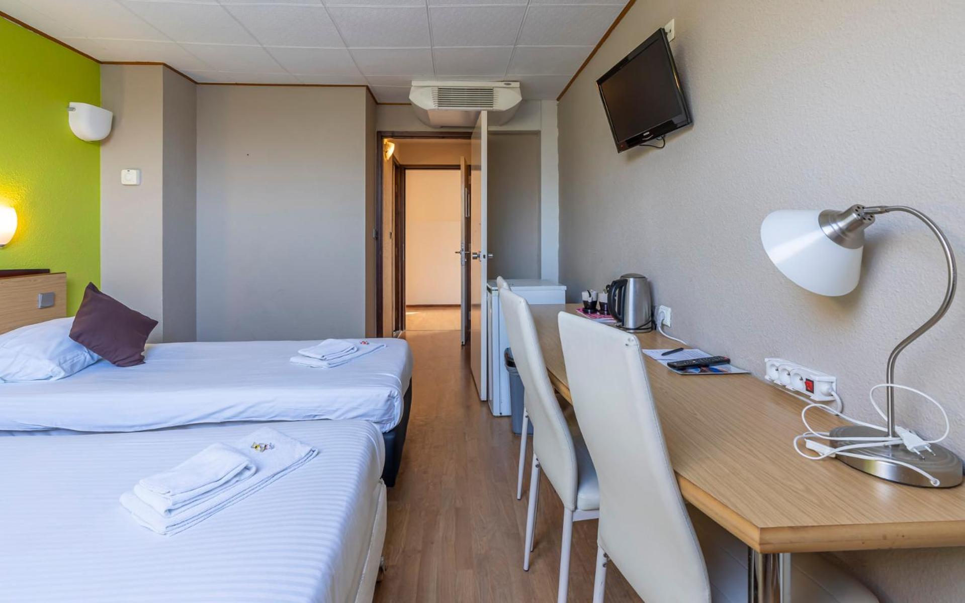 Sleep & Go Brugge Hotel Екстериор снимка